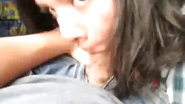 Chesty gratis mobil porr MILF Diana älskar det i sin mussla