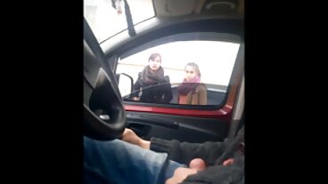 Brazzers: Jävla xxx svensk porr båda rumskamraterna Tokyo Lynn och Kendall Kayden på PorrHD