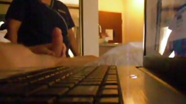 Lesbiska ridskolan xxx behöver ingen man för att få sina fittor klara med att gnugga