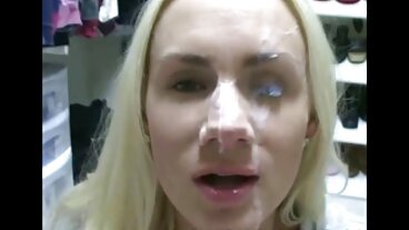 Sarah Vandella analt jävla stora bröst porr på yogaboll